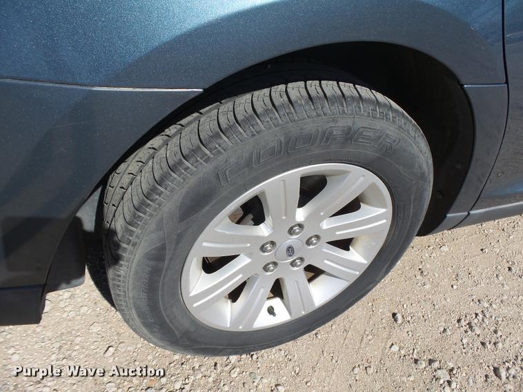 image for item DB1945 2010 Ford Taurus