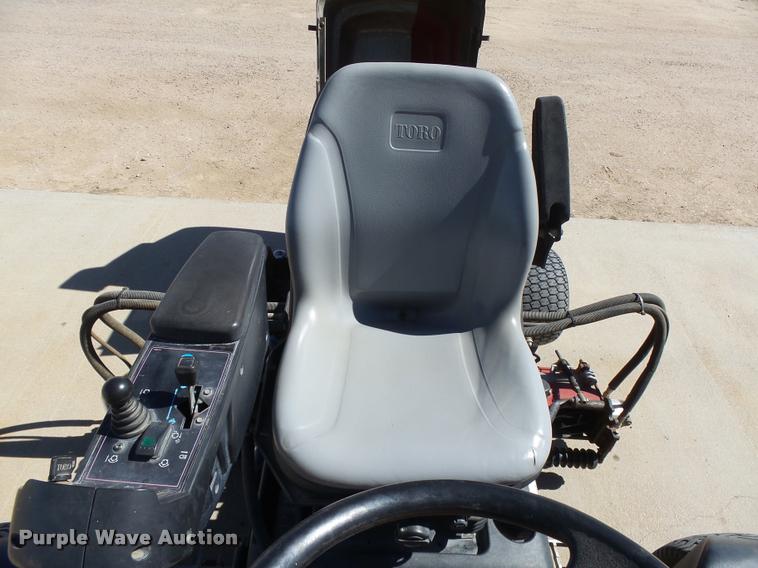 image for item DB1947 Toro Reelmaster 5510 lawn mower