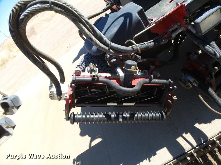 image for item DB1947 Toro Reelmaster 5510 lawn mower