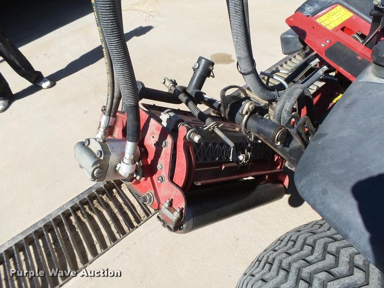 image for item DB1947 Toro Reelmaster 5510 lawn mower