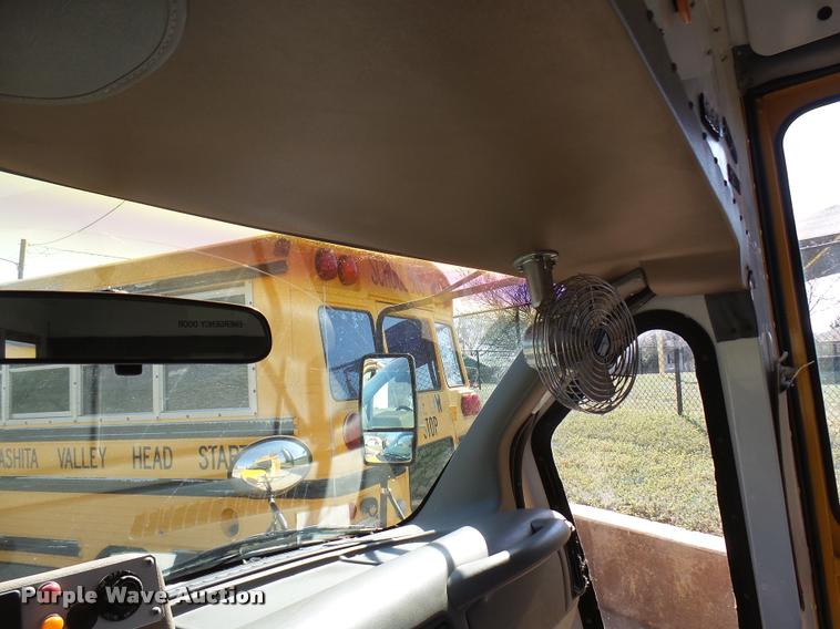 image for item DB2484 1999 Chevrolet Express 3500 Cargo school bus