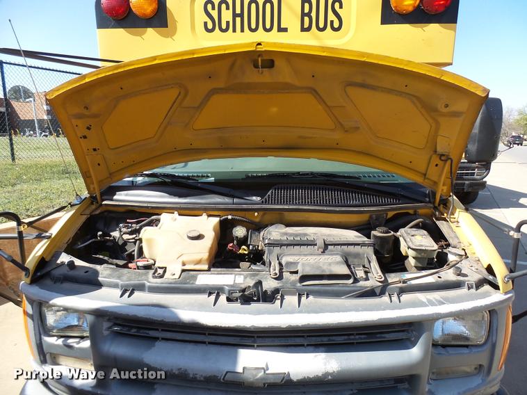 image for item DB2484 1999 Chevrolet Express 3500 Cargo school bus