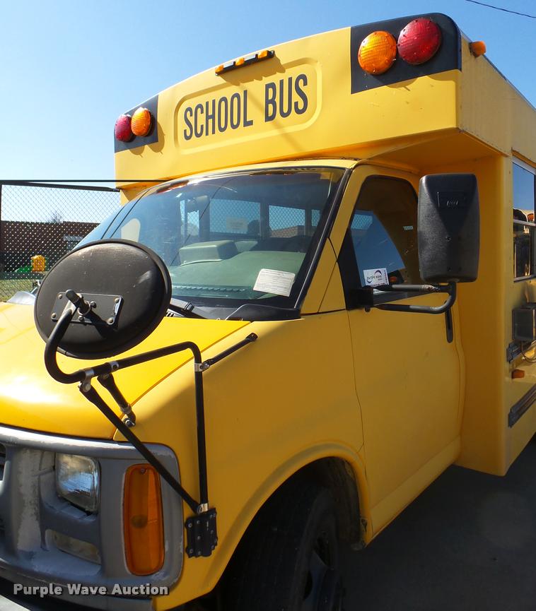 image for item DB2484 1999 Chevrolet Express 3500 Cargo school bus
