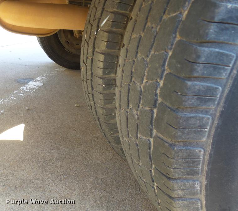 image for item DB2484 1999 Chevrolet Express 3500 Cargo school bus