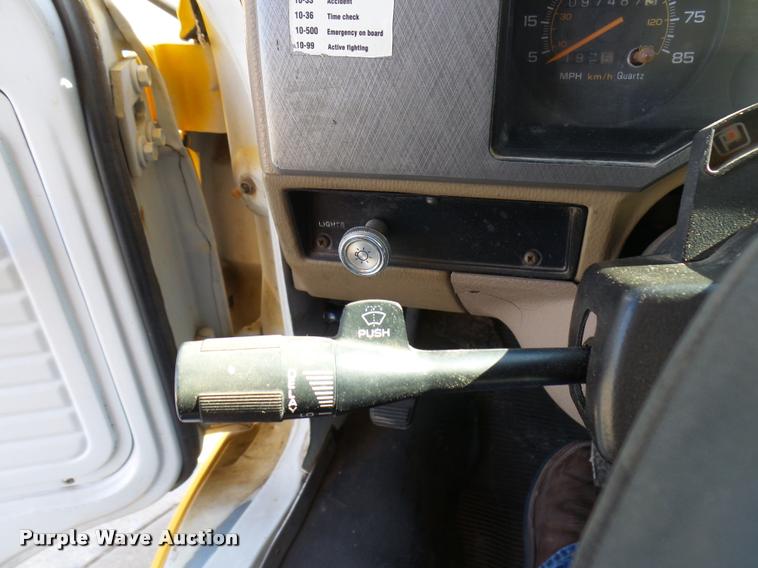 image for item DB2485 1992 Chevrolet G30 school bus