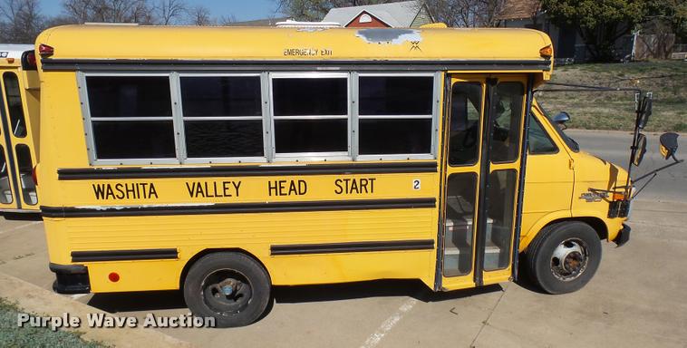 image for item DB2486 1994 Chevrolet G30 school bus