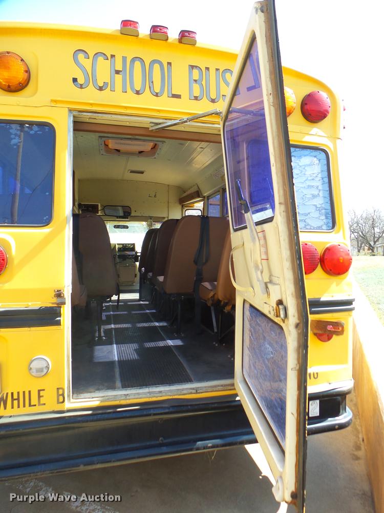 image for item DB2486 1994 Chevrolet G30 school bus