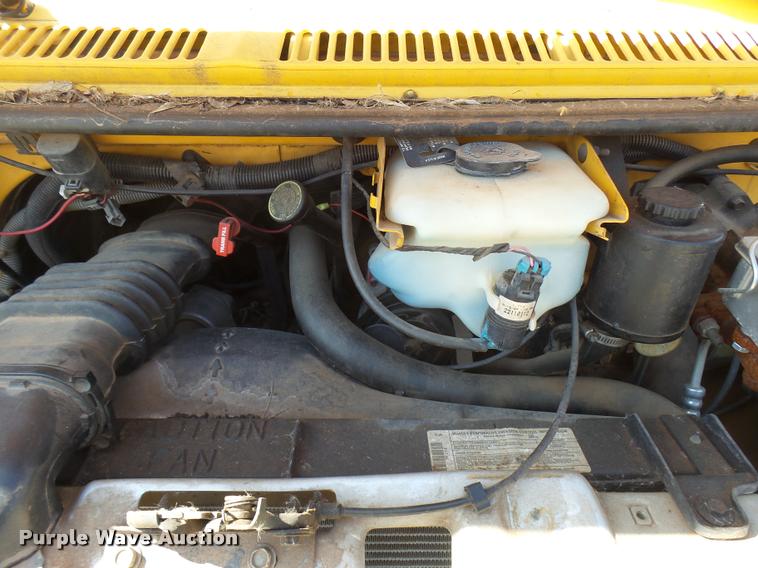 image for item DB2486 1994 Chevrolet G30 school bus