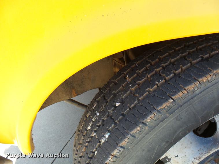 image for item DB2486 1994 Chevrolet G30 school bus