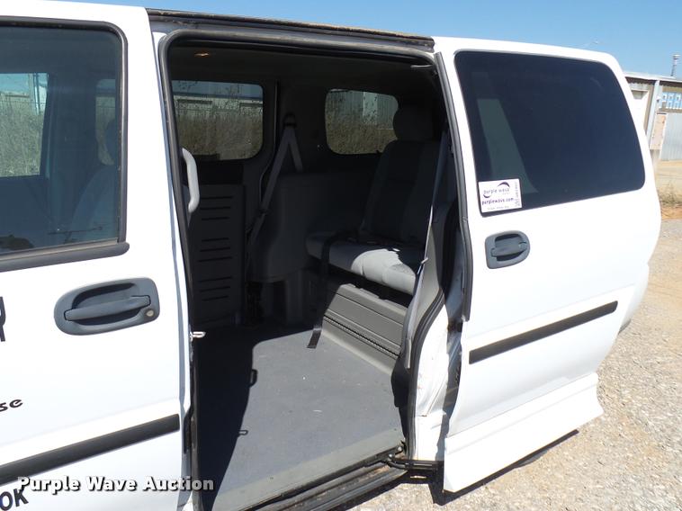 image for item DB2487 2008 Chevrolet Uplander Cargo van