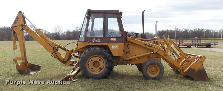 image for item DB3765 1990 Case 480F Construction King backhoe