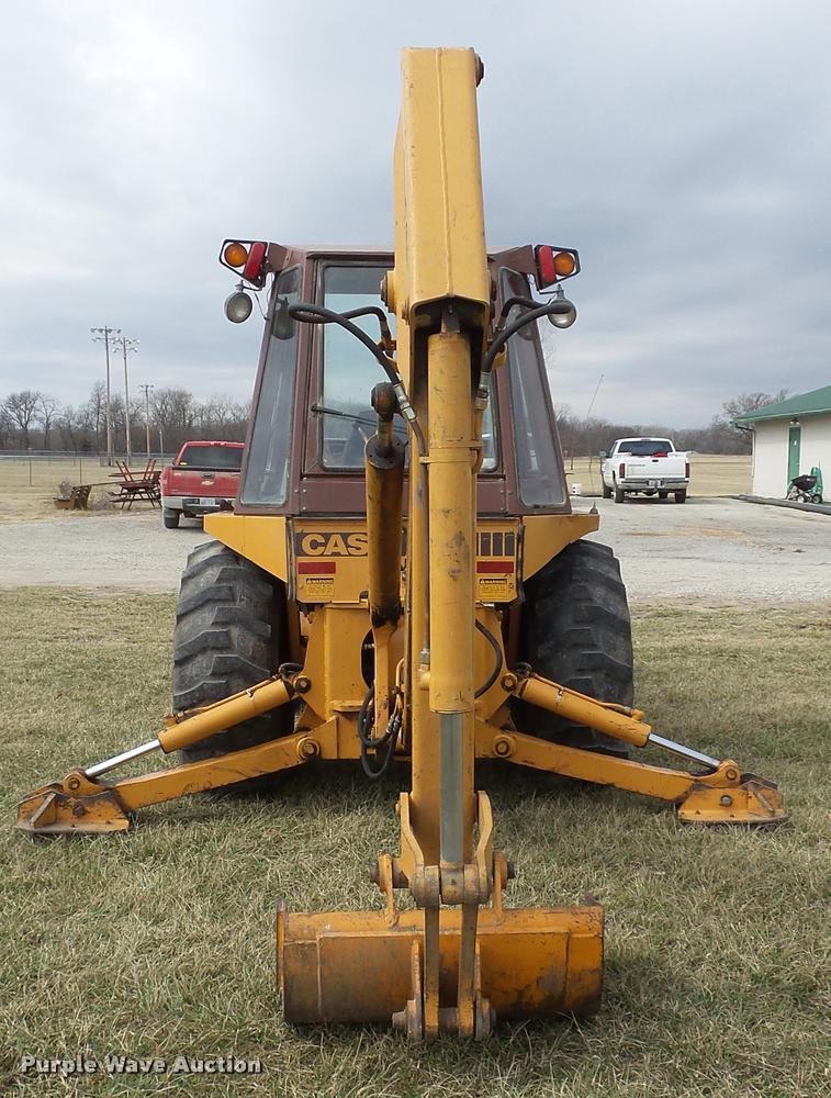 image for item DB3765 1990 Case 480F Construction King backhoe