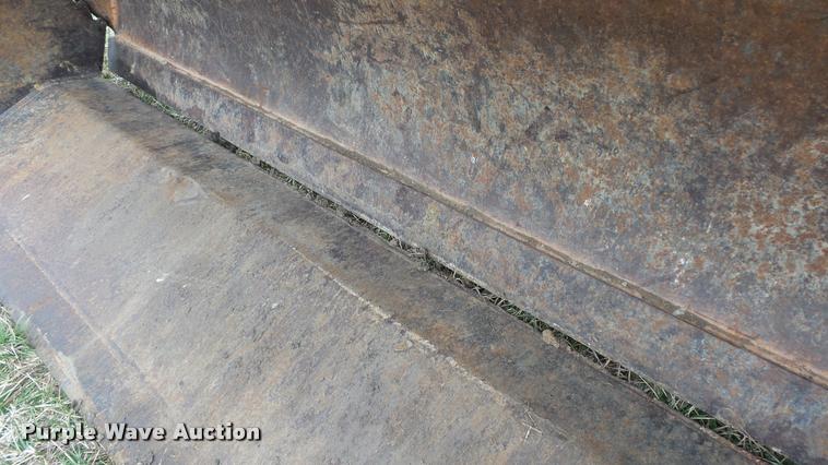 image for item DB3765 1990 Case 480F Construction King backhoe