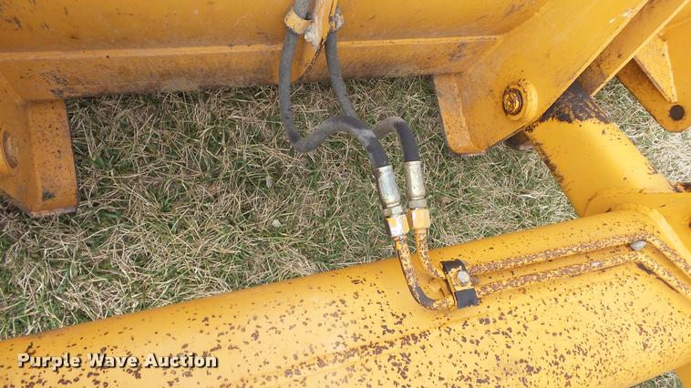 image for item DB3765 1990 Case 480F Construction King backhoe