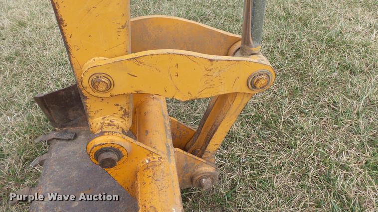image for item DB3765 1990 Case 480F Construction King backhoe
