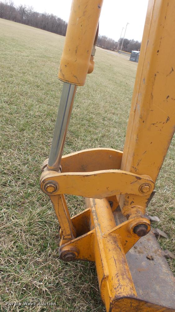 image for item DB3765 1990 Case 480F Construction King backhoe