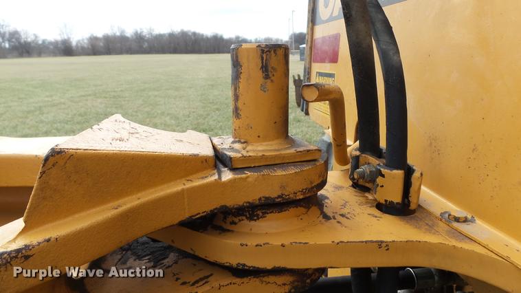 image for item DB3765 1990 Case 480F Construction King backhoe
