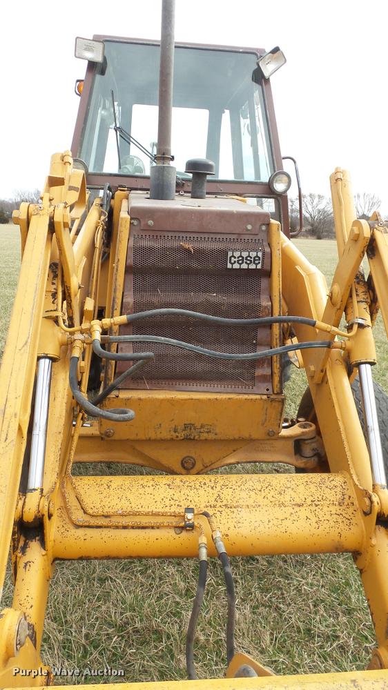 image for item DB3765 1990 Case 480F Construction King backhoe