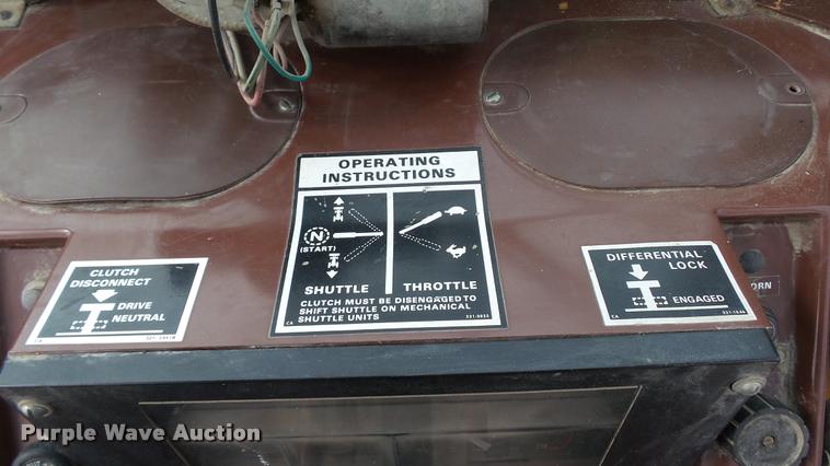 image for item DB3765 1990 Case 480F Construction King backhoe