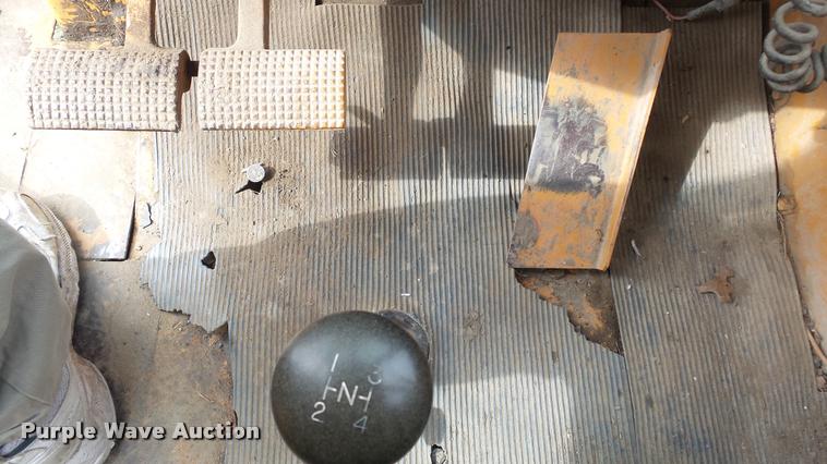 image for item DB3765 1990 Case 480F Construction King backhoe