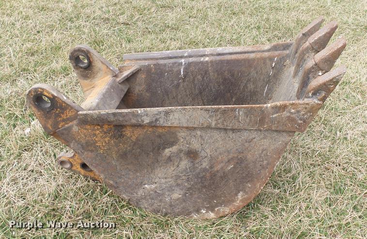 image for item DB3765 1990 Case 480F Construction King backhoe