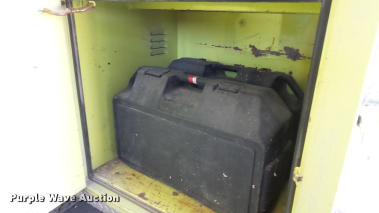 image for item DB3791 1979 Ford F800 fire pumper truck