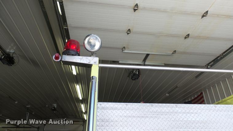 image for item DB3791 1979 Ford F800 fire pumper truck