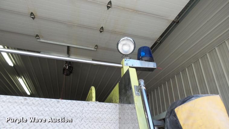 image for item DB3791 1979 Ford F800 fire pumper truck