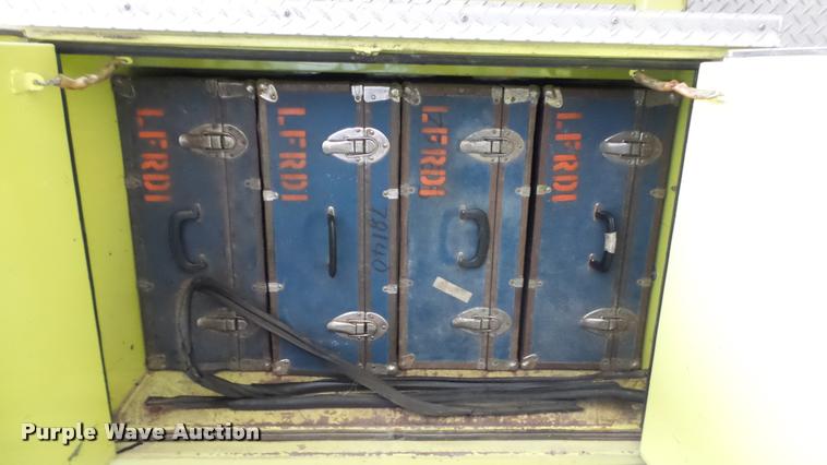 image for item DB3791 1979 Ford F800 fire pumper truck