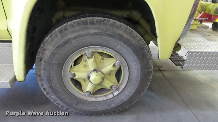 image for item DB3791 1979 Ford F800 fire pumper truck