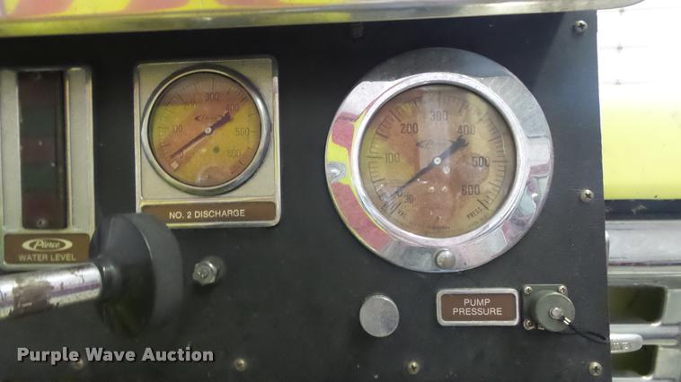 image for item DB3791 1979 Ford F800 fire pumper truck