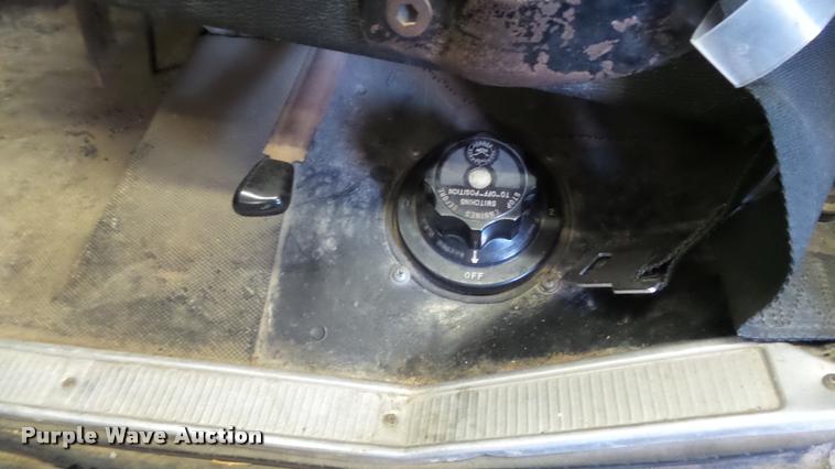 image for item DB3791 1979 Ford F800 fire pumper truck