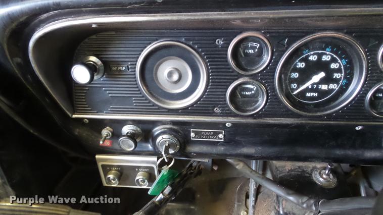 image for item DB3791 1979 Ford F800 fire pumper truck