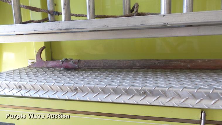 image for item DB3791 1979 Ford F800 fire pumper truck