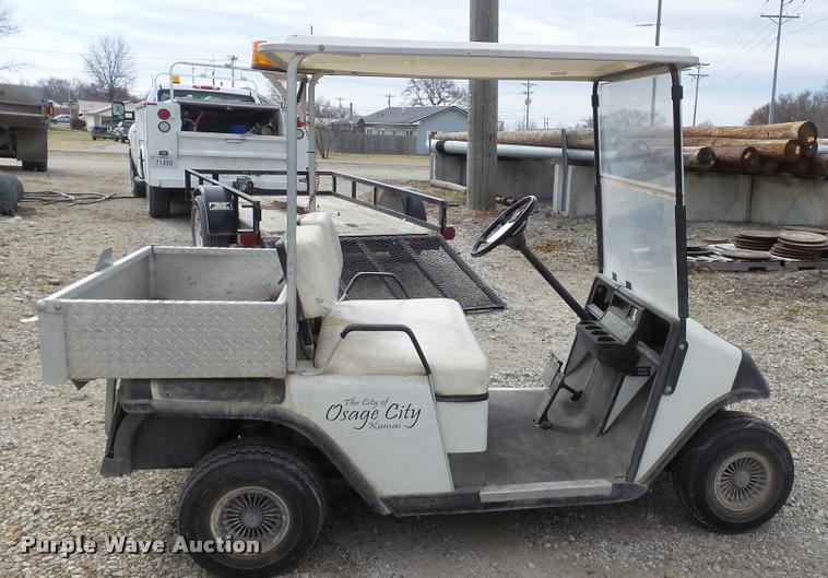 image for item DB3799 Ez-go golf cart