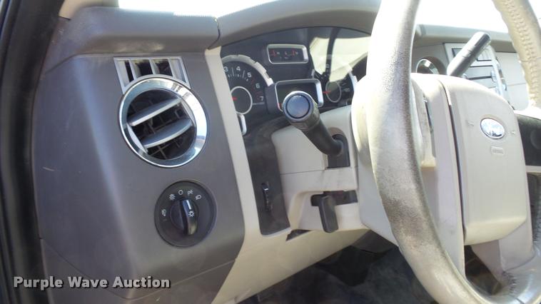 image for item DB3815 2008 Ford Expedition XLT SUV