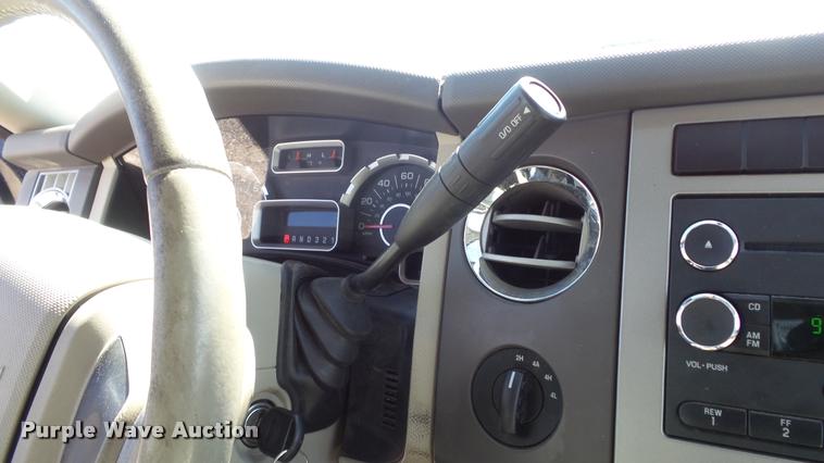 image for item DB3815 2008 Ford Expedition XLT SUV