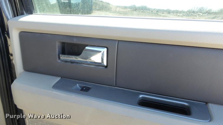 image for item DB3815 2008 Ford Expedition XLT SUV