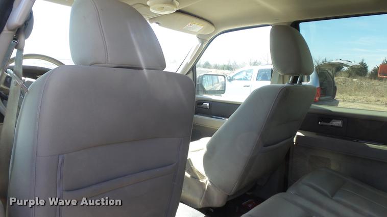 image for item DB3816 2011 Ford Expedition SUV