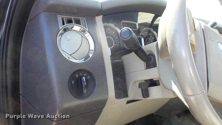 image for item DB3816 2011 Ford Expedition SUV