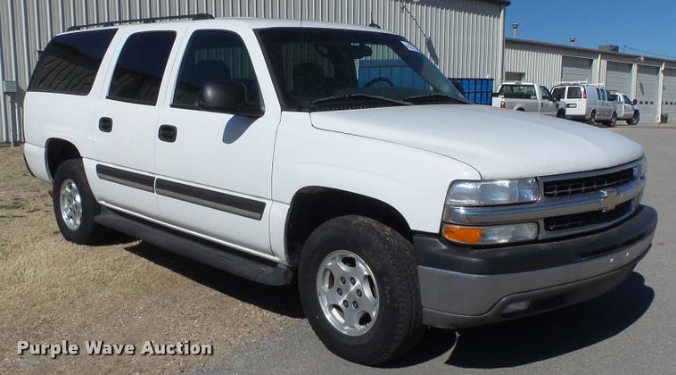 image for item DB3828 2005 Chevrolet Suburban 1500 SUV