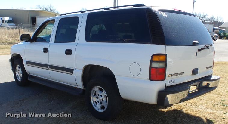image for item DB3828 2005 Chevrolet Suburban 1500 SUV