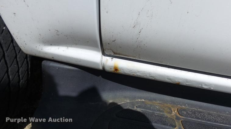 image for item DB3828 2005 Chevrolet Suburban 1500 SUV