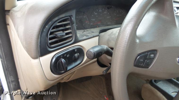 image for item DB3837 2001 Ford Taurus SES