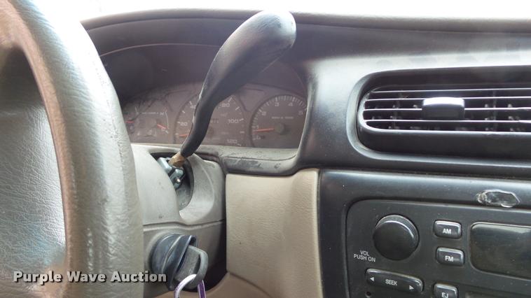 image for item DB3837 2001 Ford Taurus SES