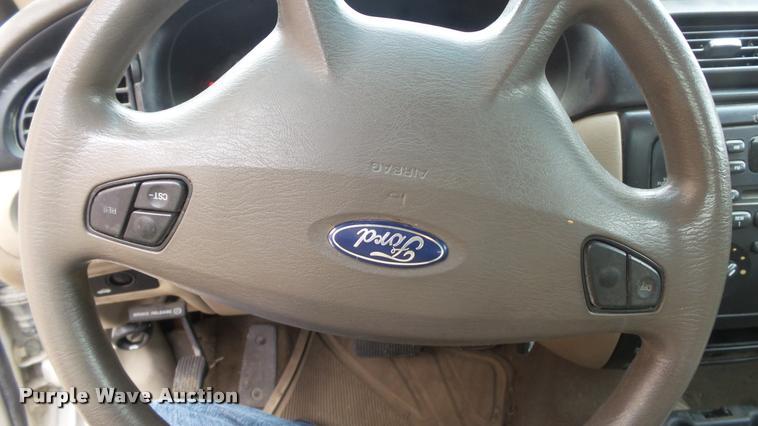 image for item DB3837 2001 Ford Taurus SES