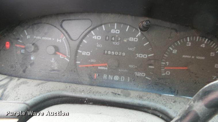 image for item DB3837 2001 Ford Taurus SES