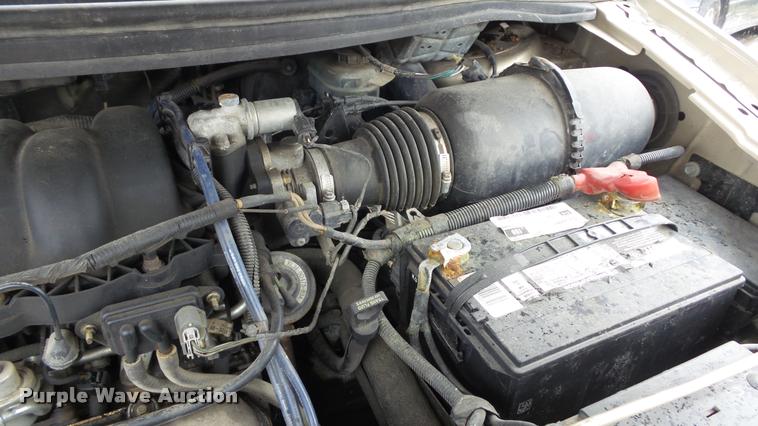 image for item DB3838 2000 Ford Windstar SEL van