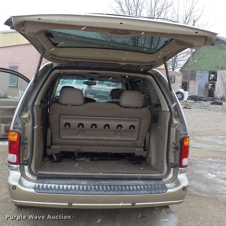 image for item DB3838 2000 Ford Windstar SEL van