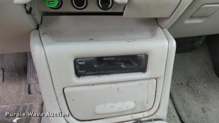 image for item DB3839 2001 Chevrolet Tahoe SUV